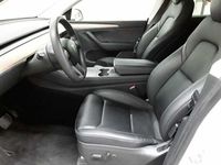 Gebraucht Tesla Model Y 378 kW (514 PS) 2022 Pearl white multicoat SUV