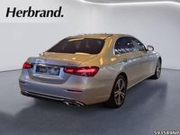 Gebraucht Mercedes E450 Avantgarde 367 PS (269 kW) 2023 Hightechsilber metallic Limousine