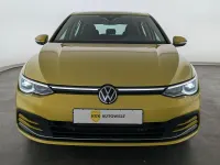 Gebraucht VW Golf VIII Style 150 PS (110 kW) 2022 Gelb Limousine