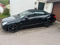 Gebraucht Mercedes E200 184 PS (135 kW) 2010 Schwarz Cabrio