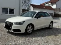 Używany Audi A1 Attraction 86 KM (63 kW) 2011 Biały Hatchback