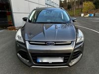 Gebraucht Ford Kuga Titanium 163 PS (119 kW) 2014 Grau SUV