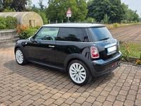 Gebraucht Mini Cooper 122 PS (89 kW) 2012 Schwarz Kleinwagen