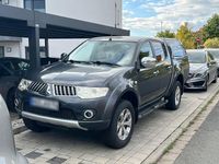 Gebraucht Mitsubishi L200 178 PS (130 kW) 2012 Schwarz Pickup