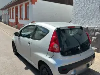 Gebraucht Peugeot 107 68 PS (50 kW) 2007 Silber Kleinwagen