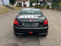 Gebraucht Peugeot 206 CC 110 PS (80 kW) 2006 Schwarz Cabrio
