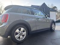 Gebraucht Mini ONE 102 PS (75 kW) 2019 Grau Kleinwagen
