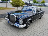 Gebraucht Mercedes 220 120 PS (88 kW) 1961 Schwarz Coupé