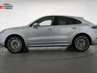 Gebraucht Porsche Cayenne Turbo 549 PS (403 kW) 2023 Silber SUV