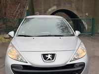 Gebraucht Peugeot 207 Urban Move 88 PS (64 kW) 2009 Grau Kleinwagen