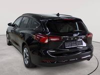 Gebraucht Ford Focus Cool & Connect 120 PS (88 kW) 2023 Agate black metallic Kombi