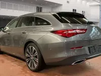 Gebraucht Mercedes CLA200 Progressive 163 PS (119 kW) 2022 Mountaingrau Kombi