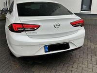 Gebraucht Opel Insignia Innovation 165 PS (121 kW) 2020 Weiß Kleinwagen