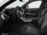 Gebraucht BMW 330e M Sport 292 PS (214 kW) 2025 Weiß Limousine