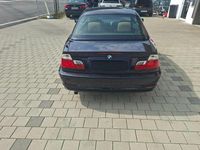 Gebraucht BMW 318 Cabriolet 150 PS (110 kW) 2002 Blau Cabrio