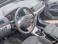 Gebraucht Opel Astra 115 PS (84 kW) 2007 Schwarz Kombi