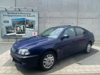 Gebraucht Toyota Avensis 128 PS (94 kW) 2000 Blau Limousine