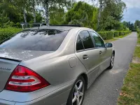 Gebraucht Mercedes C180 143 PS (105 kW) 2007 Silber Limousine