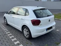Gebraucht VW Polo Comfortline 95 PS (69 kW) 2018 Weiß Kleinwagen