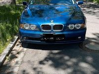 Second-hand BMW 525 192 CP (141 kW) 2002 Albastru Berlinǎ