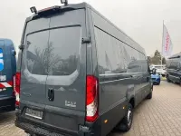 Używany Iveco Daily 180 KM (132 kW) 2022 Szary
