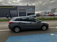 Gebraucht Hyundai i30 Trend 110 PS (80 kW) 2014 Grau Kombi