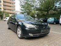 Gebraucht BMW 525 197 PS (144 kW) 2008 Schwarz Kombi