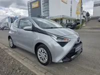 Gebraucht Toyota Aygo X-play 72 PS (52 kW) 2020 Silber Kleinwagen