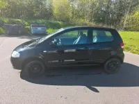 Gebraucht VW Fox 55 PS (40 kW) 2004 Schwarz Kleinwagen