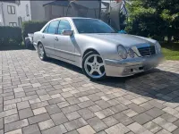 Occasion Mercedes E200 Elegance 136 ch (100 kW) 2000 Argent Berline