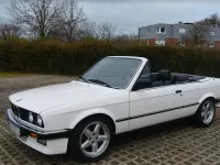 Gebraucht BMW 325 Cabriolet 170 PS (125 kW) 1987 Weiß Cabrio
