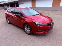 Gebraucht Opel Astra Business Elegance 131 PS (96 kW) 2022 Rot Kleinwagen