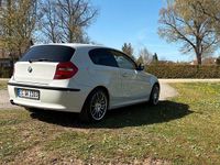 Gebraucht BMW 116 122 PS (89 kW) 2010 Weiß Kleinwagen