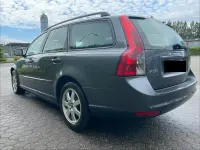 Usado Volvo V50 136 CV (100 kW) 2010 Gris Familiar