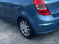 Gebraucht Hyundai i30 90 PS (66 kW) 2009 Blau Kleinwagen