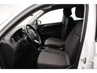 Gebraucht VW Tiguan Life 150 PS (110 kW) 2021 Pure white SUV