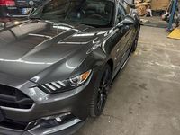 Gebraucht Ford Mustang GT 421 PS (309 kW) 2016 Grau Coupé