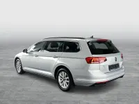 Gebraucht VW Passat Business 150 PS (110 kW) 2023 Silber Kombi
