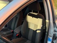 Gebraucht VW Golf V 100 PS (73 kW) 2008 Silber Kombi