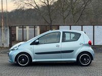 Gebraucht Toyota Aygo 68 PS (50 kW) 2008 Blau Kleinwagen