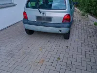 Używany Renault Twingo 75 KM (55 kW) 2004 Szary Hatchback