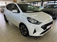 Gebraucht Hyundai i10 Trend 63 PS (46 kW) 2025 Atlas white Kleinwagen