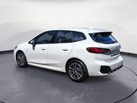 Gebraucht BMW 218 Active Tourer Performance 136 PS (100 kW) 2024 Weiß Van / Kleinbus