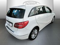 Gebraucht Mercedes B200 156 PS (114 kW) 2013 Weiss Van / Kleinbus