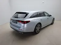 Gebraucht Mercedes E220 197 PS (144 kW) 2025 Lack hightechsilber Kombi