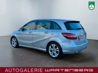 Gebraucht Mercedes B250 Style 211 PS (155 kW) 2018 Polarsilber Kleinwagen