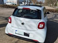 Gebraucht Smart ForFour 71 PS (52 kW) 2015 Weiß Kleinwagen