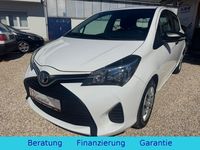 Gebraucht Toyota Yaris 69 PS (50 kW) 2016 Weiß Kleinwagen