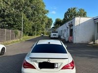 Gebraucht Mercedes CLA180 122 PS (89 kW) 2015 Weiß Limousine