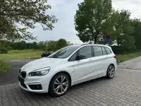 Gebraucht BMW 220 Gran Tourer Sport Line 190 PS (139 kW) 2015 Andere Van / Kleinbus